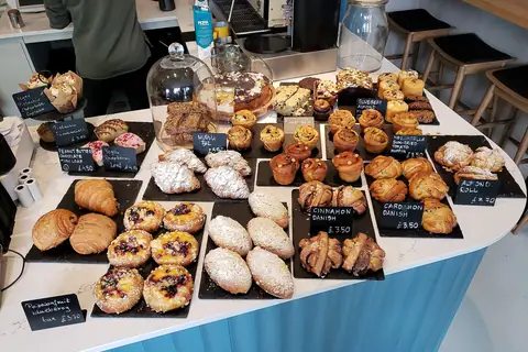 Tor Bakes Cakes photo 2